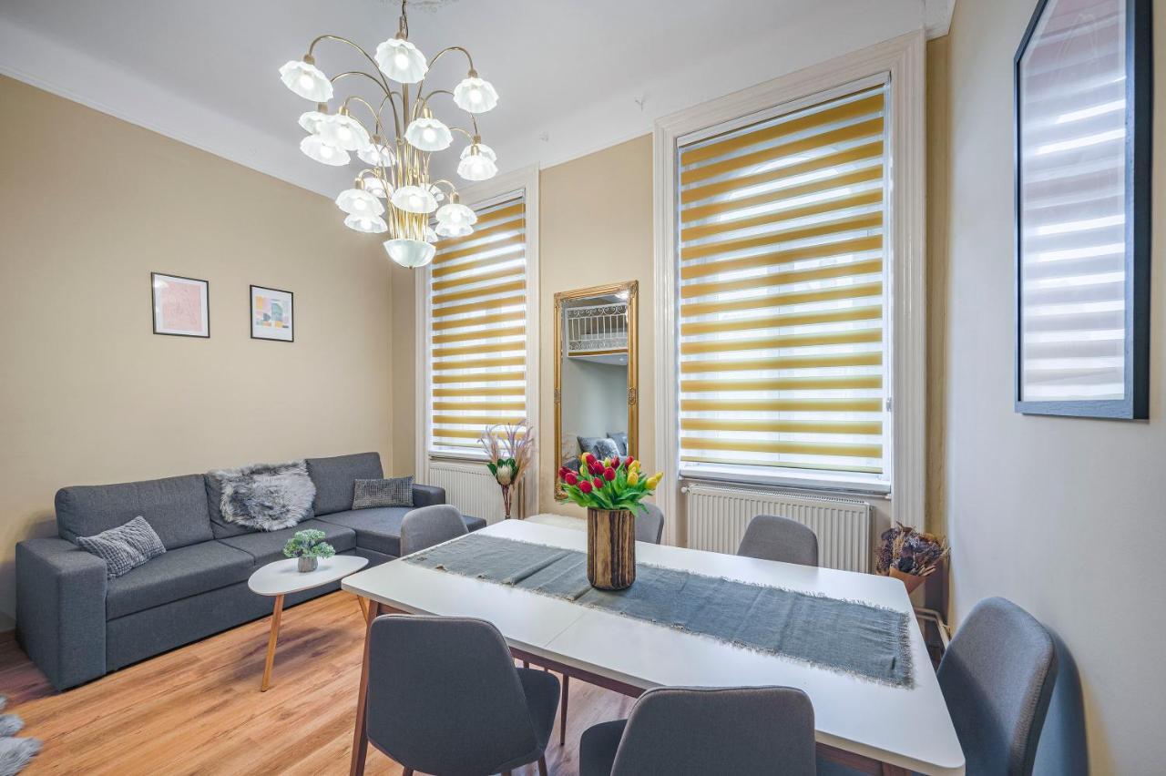 Corvin City Apartment By Nw Budapeşte Dış mekan fotoğraf