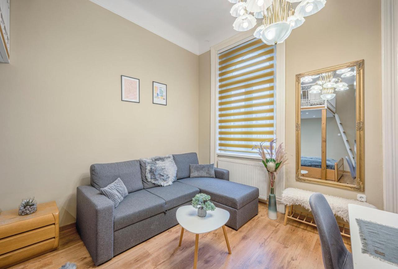 Corvin City Apartment By Nw Budapeşte Dış mekan fotoğraf