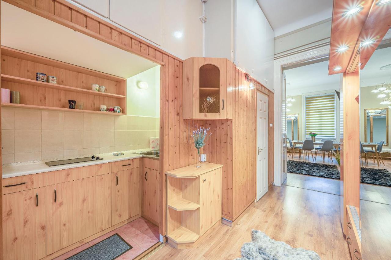 Corvin City Apartment By Nw Budapeşte Dış mekan fotoğraf